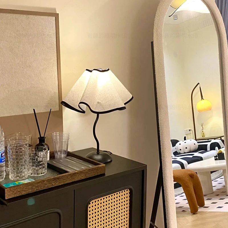 Nordic Petal LED Table Lamp Fabric12W Tricolour Light US/EU For Living Room Home Bedroom Atmosphere Decoration LED Night Light