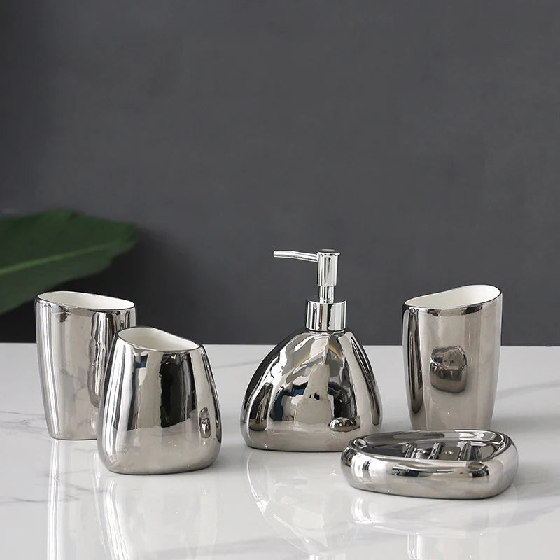 4/5 Pcs Modern Ceramic Bathroom Accessory Set with Pump Dispenser Tumbler Toothbrush Holder and Soap Dish Bathroom Supplies