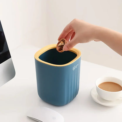Desktop Trash Can Plastic Dustbin Office Table Cute Storage Bucket Waste Bin Basket Countertop Durable Rubbish Bin for Kitchen